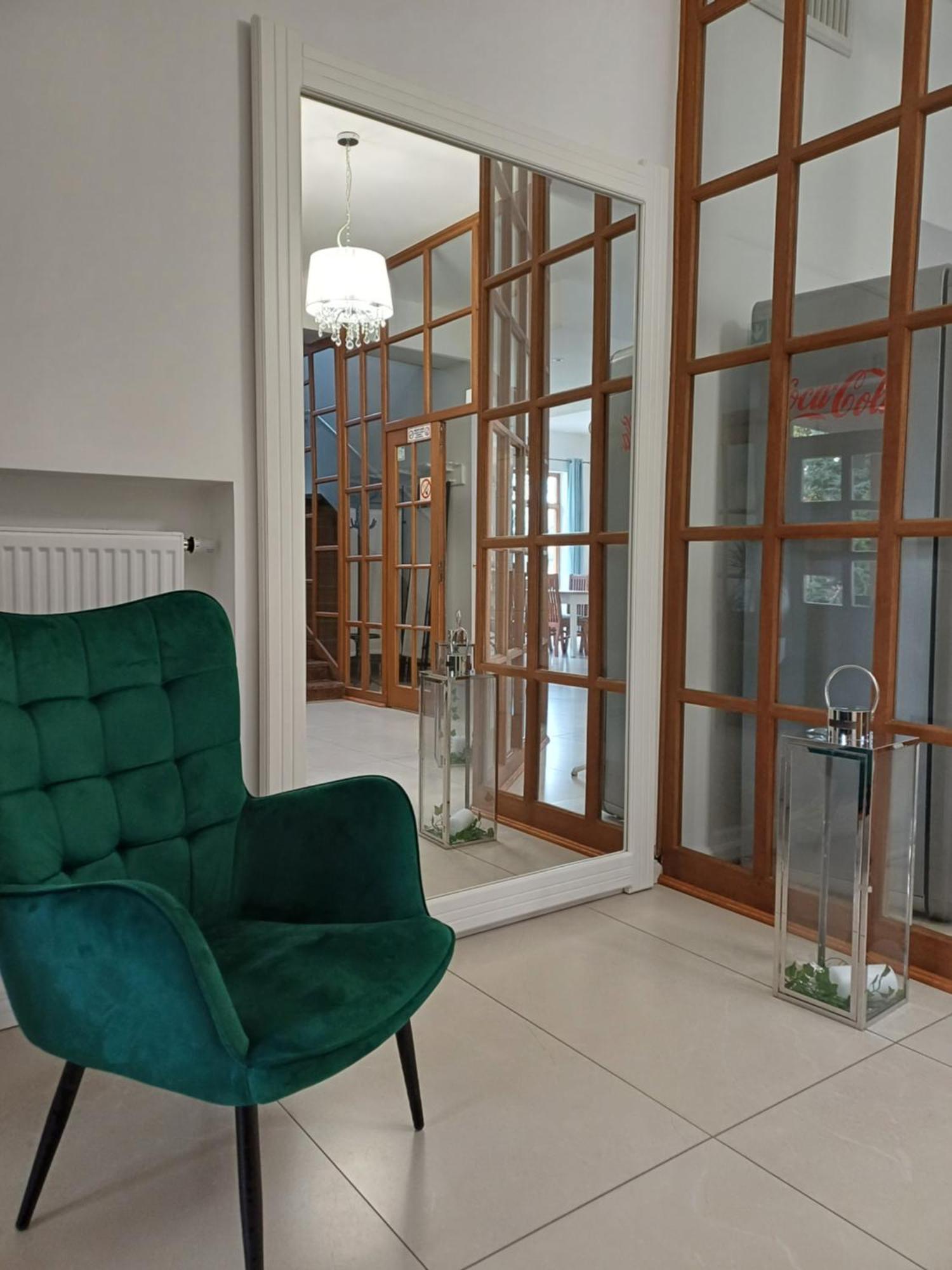 Hotel I Restauracja Borowianka Острув-Велькопольски Экстерьер фото